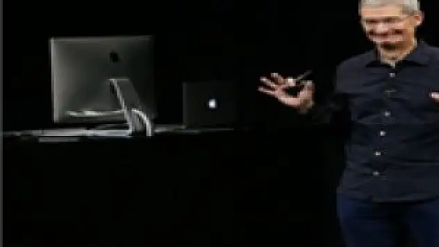 Google ve Microsoft, Apple'dan Farklı