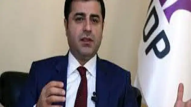 Selehattin Demirtaş HDP'den Gidici