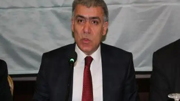 Öz İplik-İş Sendikası Genel Başkanı İnanç konuşma yaptı