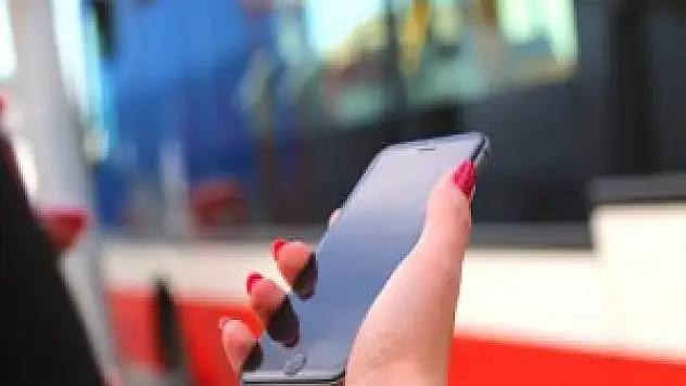 telefon uygulamaları kişisel bilgilerinizi paylaşıyor