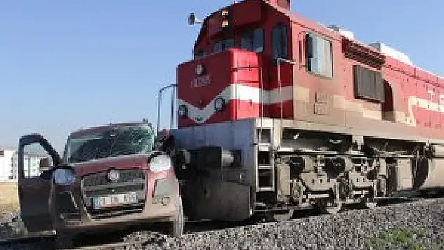 Elazığ'da hemzemin geçitte kaza çok sayıda yaralı