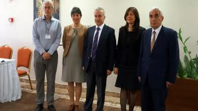 Amerikan Park Üniversitesi Barış Gazeteciliği