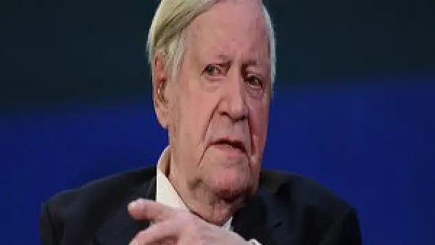 Türkiye Düşmanı Helmut Schmidt Öldü
