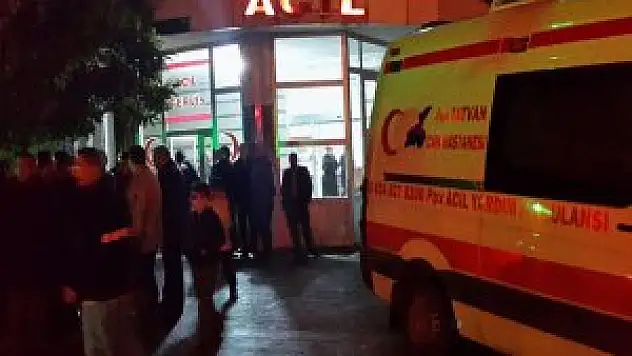Tatvan'da otomobilin çarptığı çocuk öldü
