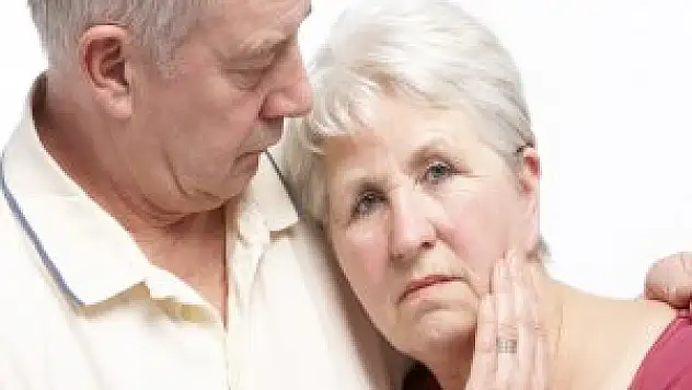 Alzheimer  belirtisi nelerdir