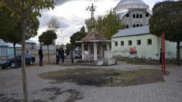 Erciş Belediyesinden  park çalışmaları devam ediyor