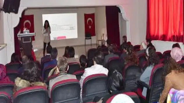 Ahlat'ta 'Erasmus +' proje eğitimi veriliyor