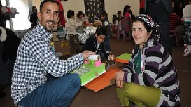 Kendi Oyuncağını Kendin Yap Projesi