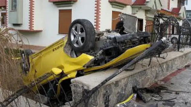 Erzurum'da trafik kazası: 3 ağır yaralı