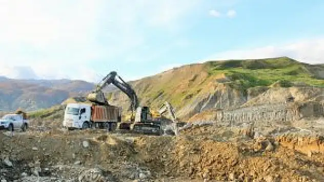 Şenyayla Köprüsü yeniden yapımı başladı