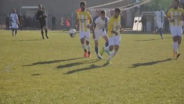 Futbol Bölgesel Amatör Lig maçı