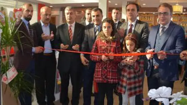 Tatvan'da kahve diyarı yeri açılışı yapıldı