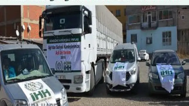 İHH Suriye'ye 22 Ton Un Gönderdi