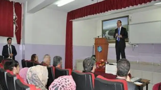 Vali Yavuz İMKB Anadolu Lisesini ziyaret etti