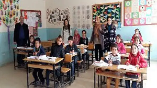 Bitlis Hizan'da HEM, köylerde kurs açmaya başladı