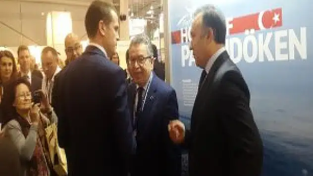 Palandökeni Polonya'da tanıttılar