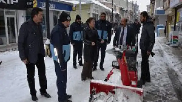 Ağrı da Karla mücadele çalışması