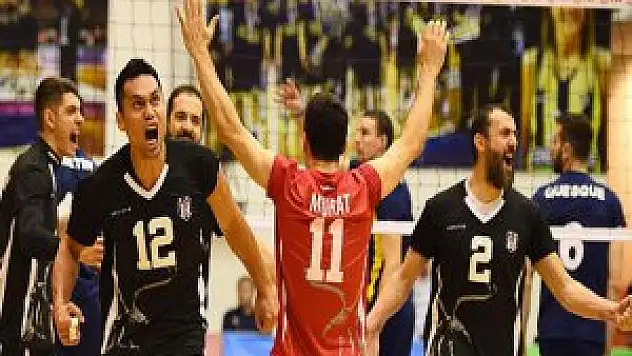 Beşiktaş'tan Fenerbahçe'ye tarihi darbe vurdu İşte O Skor !