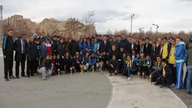 Okullararası kros müsabakaları
