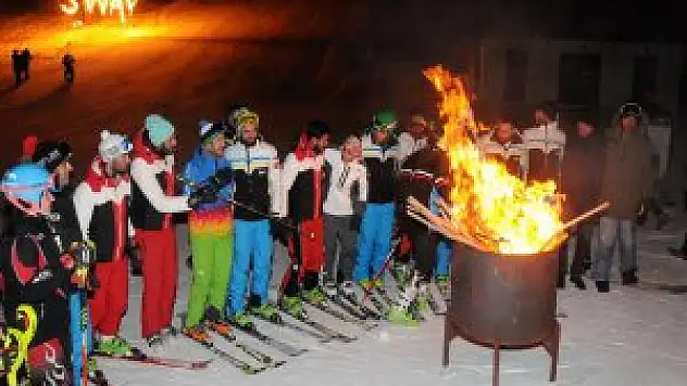 Palandöken'de renkli kayak sezonu