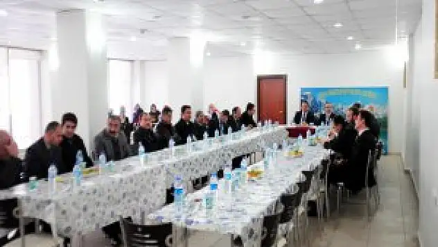Din görevlileri Hizan'da bir arada