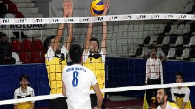 ÜNİLİG voleybol grup müsabakaları