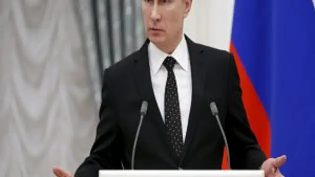 Vlademir Putin kara kutuyu inceleyecek kişi belirleyemedi !