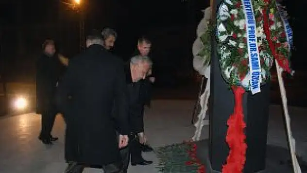 Haydar Aliyev'in vefatının 12. yılı doldu