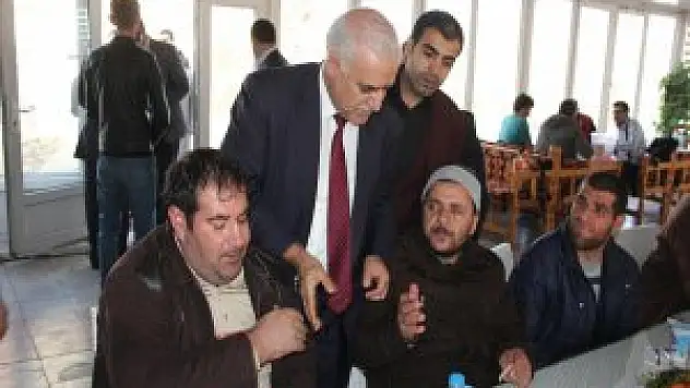 Bingöl Müftülüğü engellilerle yemekte buluştu