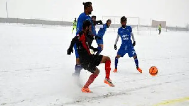 Hakkari'de Futbol: Bölgesel Amatör Ligi