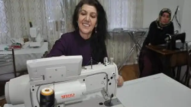 Bitlis'te 'Girişimci Kadınlarla Gümüş Atölyesi