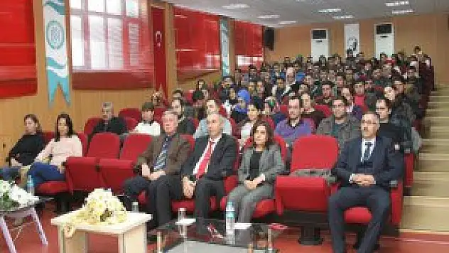 İstiklal Marşı'nın Kabulü ve Mehmet Akif Ersoy'u Anma