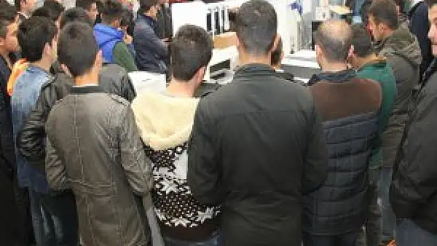 Meslek lisesi öğrencileri BEÜ'yü