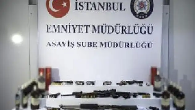 İstanbul'da 5 bin polisle huzur operasyonu yapıldı !