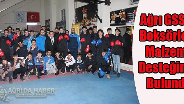 Ağrı GSSIM Boksörlere Malzeme Desteğinde Bulundu