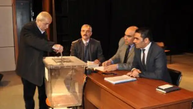 Muhtarlar Derneği'nde başkanlık seçimi yapılıcak