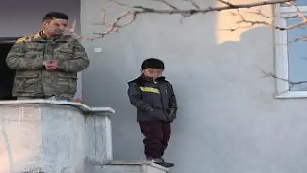 Oyun oynarken tüfekle kardeşini öldürdü
