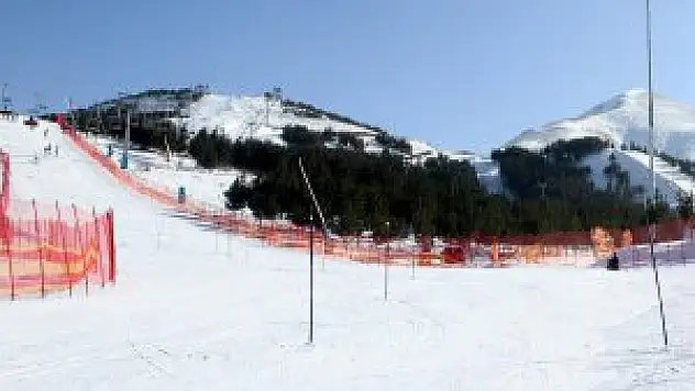 Palandöken'in pistleri canlı yayınla internette