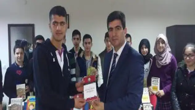 Erçiş Okuyor Projesi hayata geçti