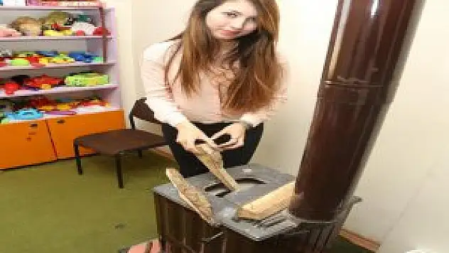 Doğu'daki Öğretmenler kışı zor geçiriyor