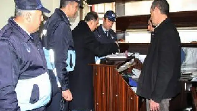 Bitlis'de İş Yeri Ruhsat Denetimi