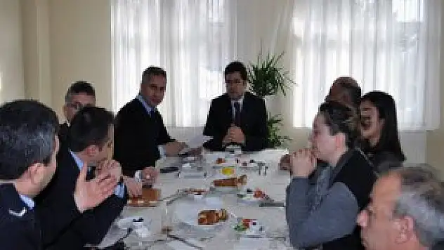 Toplum Destekli Polislik Toplantısı