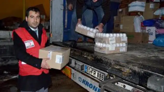 Malatya'dan Suriyeli Türkmenlere Yardım eli uzandı