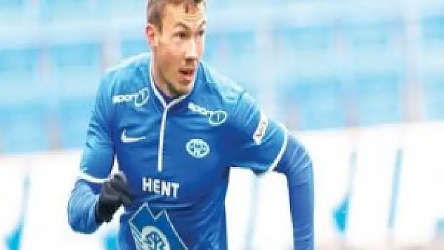 Galatasaray Norveçli Linnes'i KAP'a bildirdi! İstanbula Geliş Tarihi Belirlendi ?