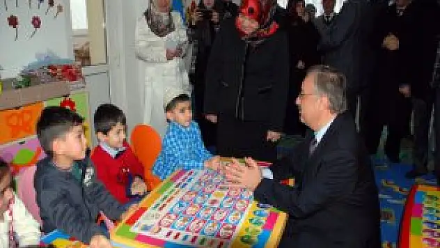 Kars'ta Kur'an Kursu Kreşi açıldı