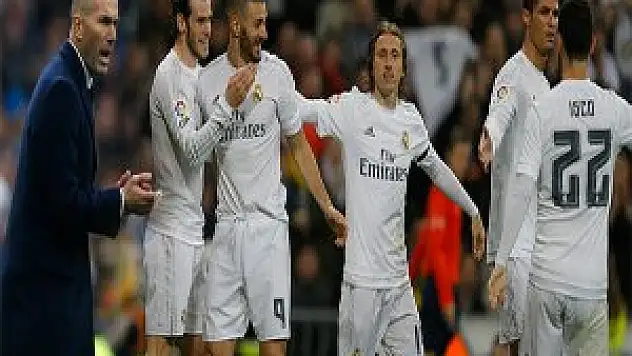 Zidane'ın Real'i 5 yıldızla Zirveye çıktı