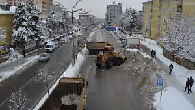 Muş Belediyesi karla mücadele çalışmaları