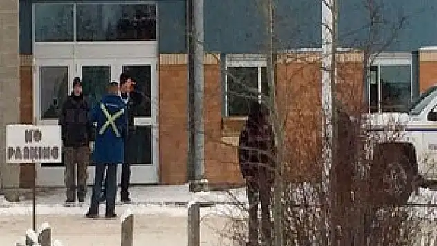 Kanada'da okula silahlı saldırı: 5 ölü