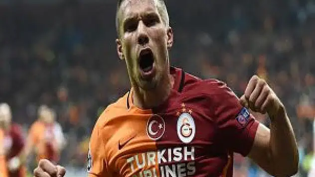 Podolski transfer oldu