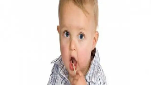 Çocukların yuttuğu cisimleri görenler şok oldu